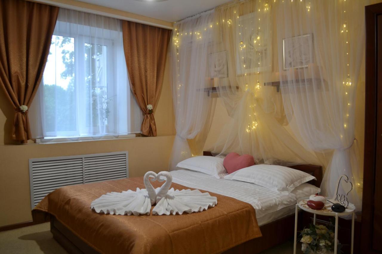 City Hotel Gomel Esterno foto