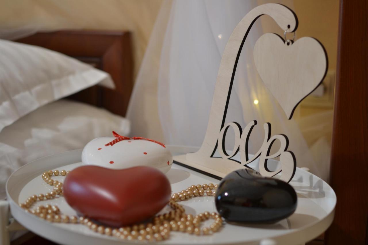 City Hotel Gomel Esterno foto