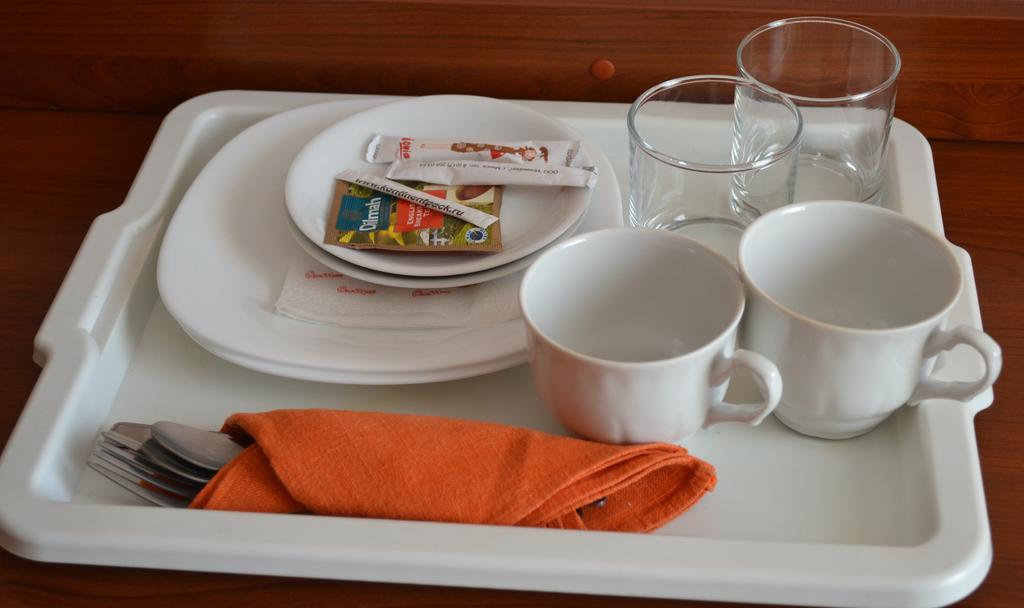 City Hotel Gomel Esterno foto