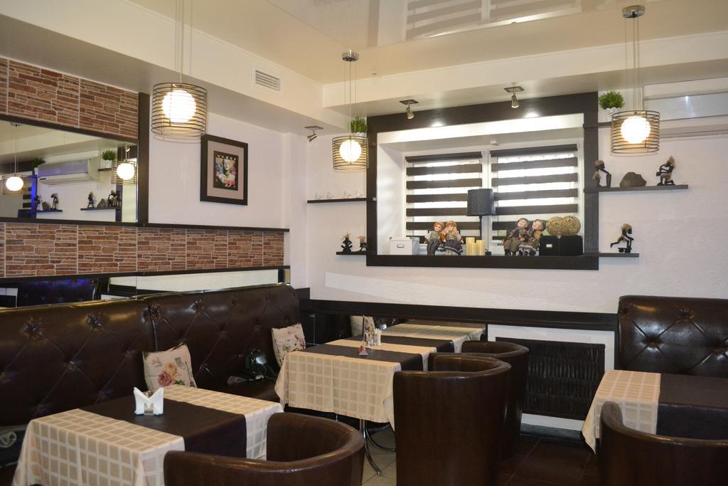 City Hotel Gomel Esterno foto