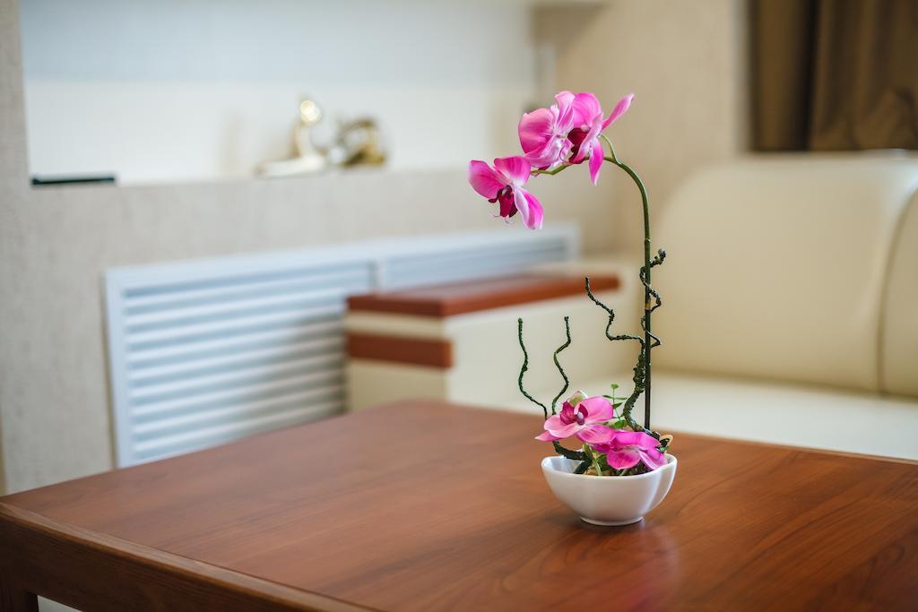 City Hotel Gomel Esterno foto