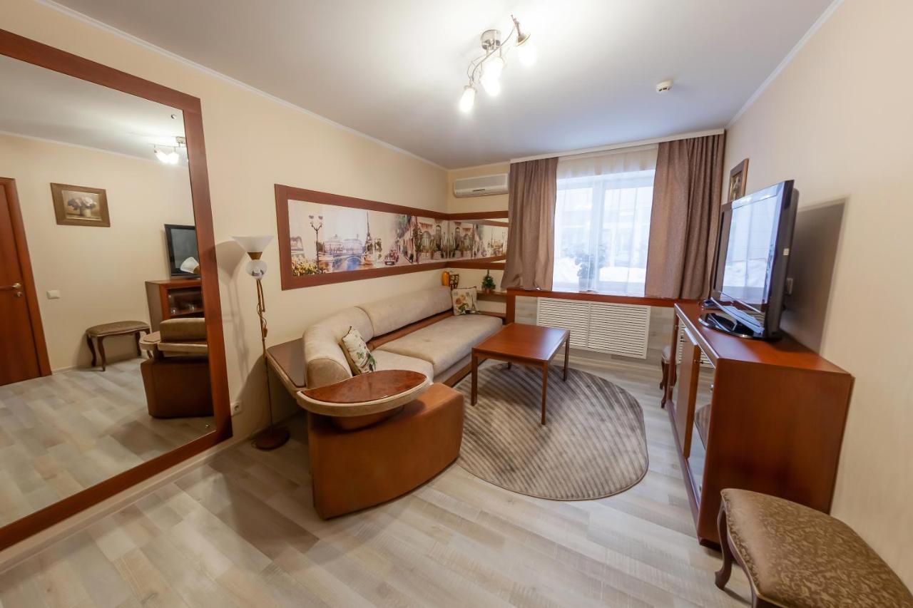 City Hotel Gomel Esterno foto